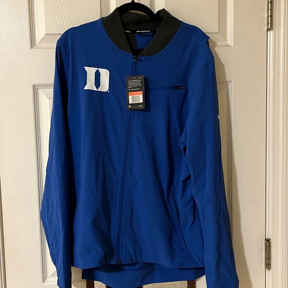 Duke Nike drift zip up in size large